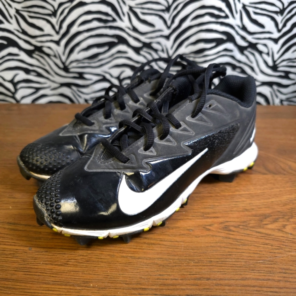 AUCN 0519 Thrifted Youth 3Y Black Nike Vapor Rubber Cleats GWOSLOO.97